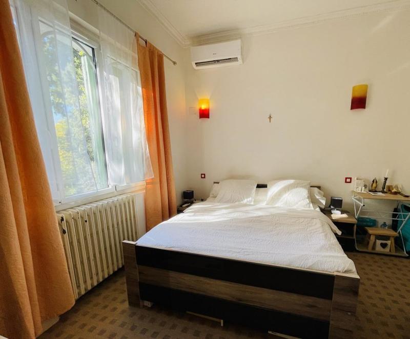 Maison - 196 m² - 5 pièces