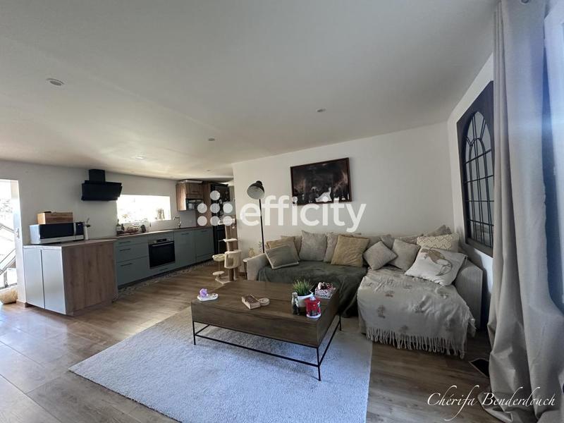 Maison - 82 m² - 3 pièces