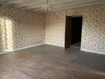 Maison - 229 m² - 6 pièces