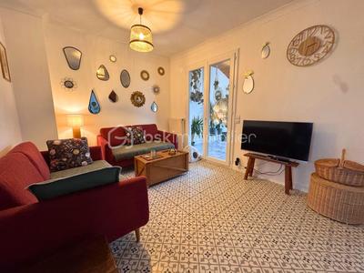 Maison traditionnelle - 125 m² - 4 pièces