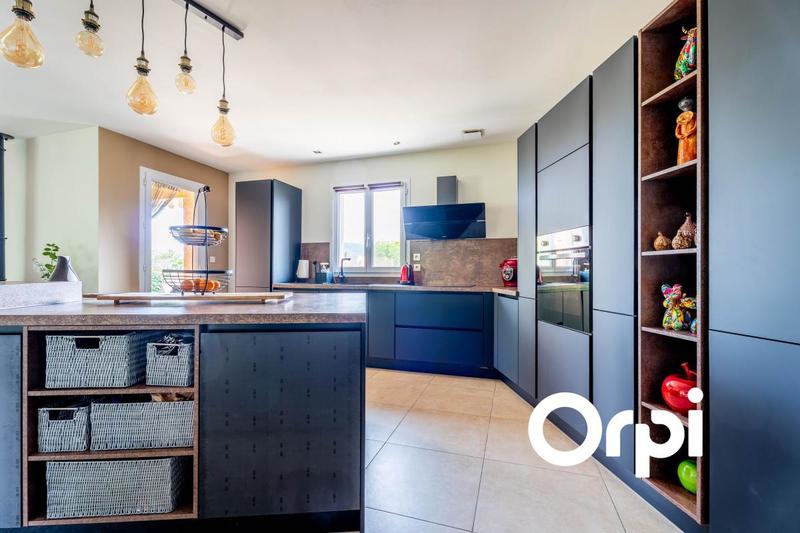 Maison - 164 m² - 5 pièces