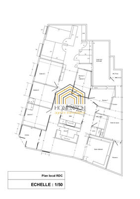 Local d'activités - 244 m²