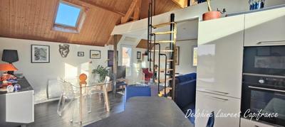 Maison - 94 m² - 5 pièces