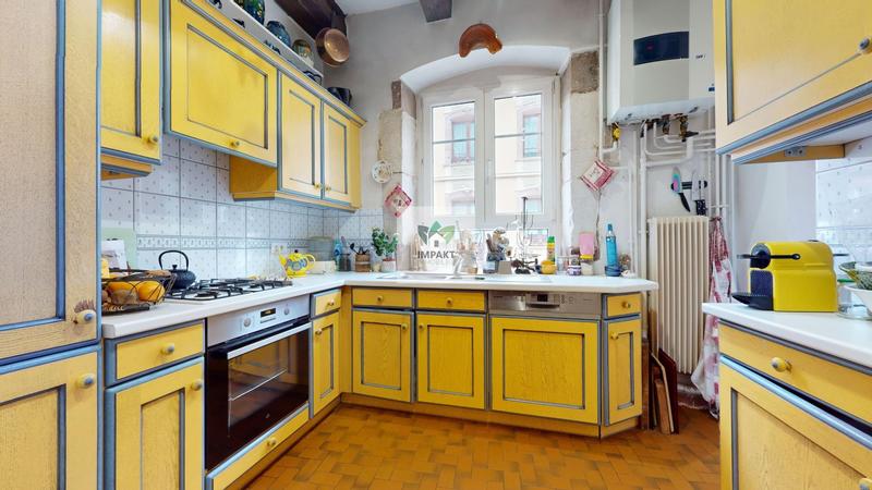 Appartement - 112 m² - 6 pièces