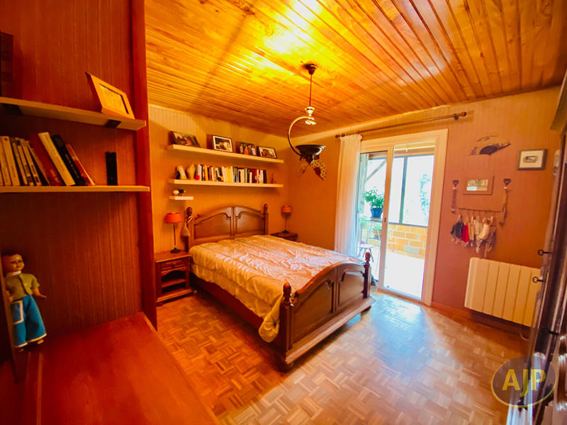 Maison - 140 m² - 4 pièces