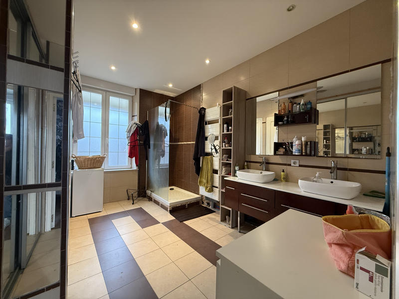 Local commercial - 300 m²