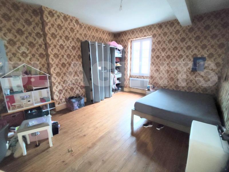 Maison de village - 150 m² - 5 pièces