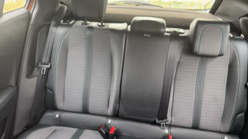 Peugeot 2008 II 1.5 BlueHDi 130 Eat8 Allure - Automatique Entretien constructeur