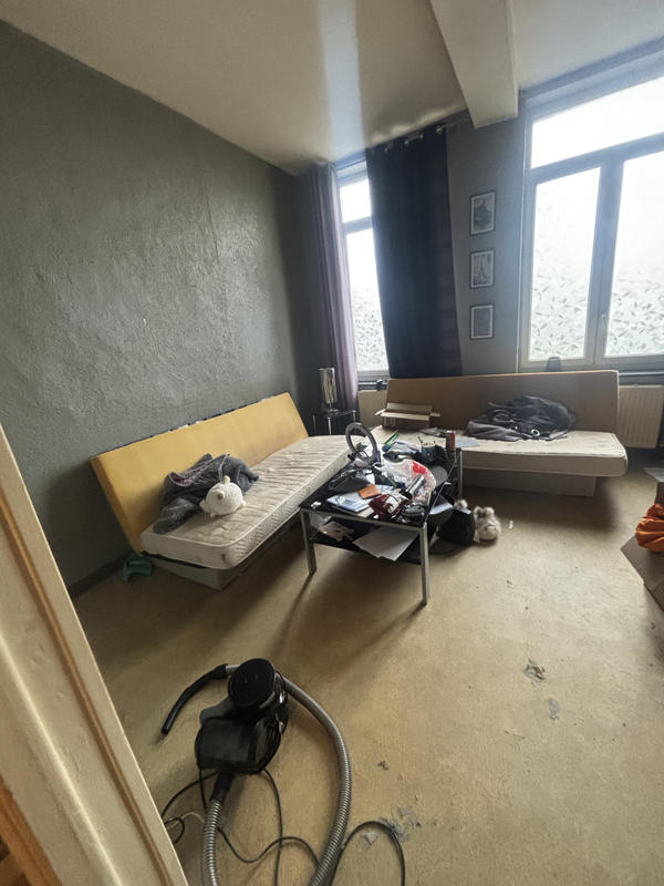 Appartement - 80 m² - 6 pièces