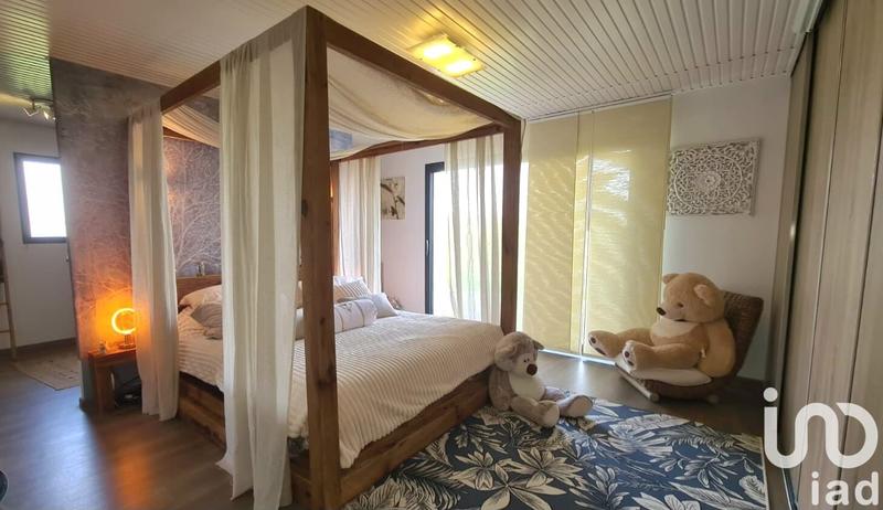 Maison de maîtres - 200 m² - 4 pièces