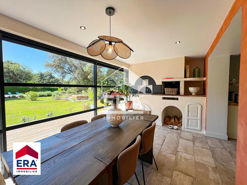 Maison - 178 m² - 5 pièces