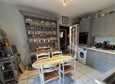 Maison - 144 m² - 6 pièces