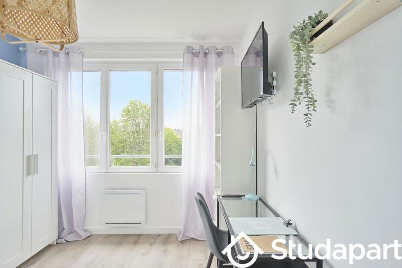 Chambre - 12 m² - 1 pièce