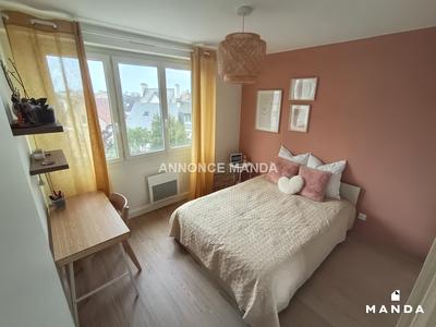 Chambre - 54 m² - 4 pièces