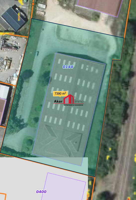 Local d'activités - 3 050 m² - 10 pièces