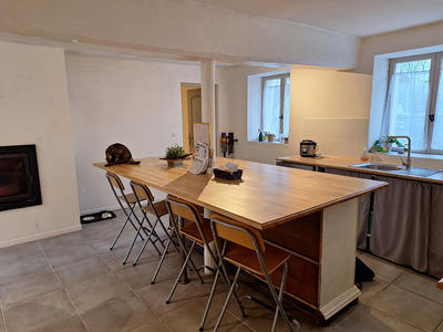 Maison - 178 m² - 5 pièces