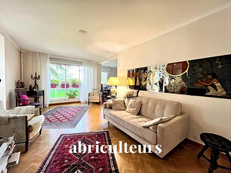 Appartement - 79 m² - 4 pièces