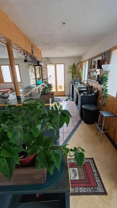 Maison ancienne - 165 m² - 7 pièces