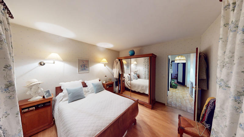 Maison - 200 m² - 5 pièces