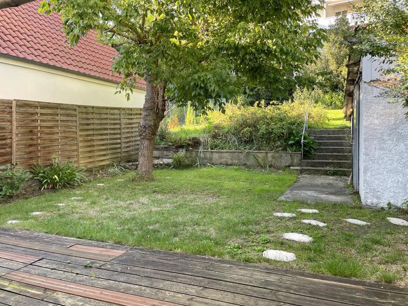 Appartement - 111 m² - 5 pièces