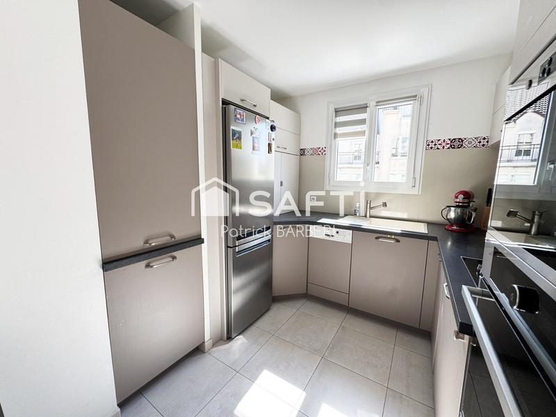 Appartement - 82 m² - 4 pièces