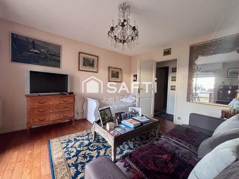 Appartement - 110 m² - 3 pièces