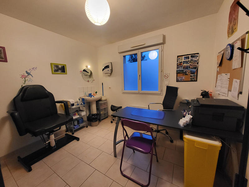 Local d'activité / Entrepôt - 193 m² - 1 pièce