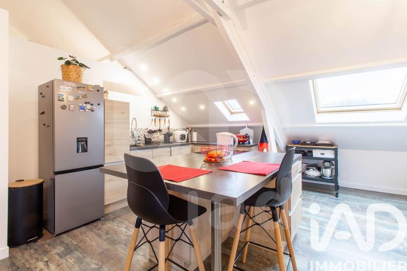 Loft - 83 m² - 3 pièces