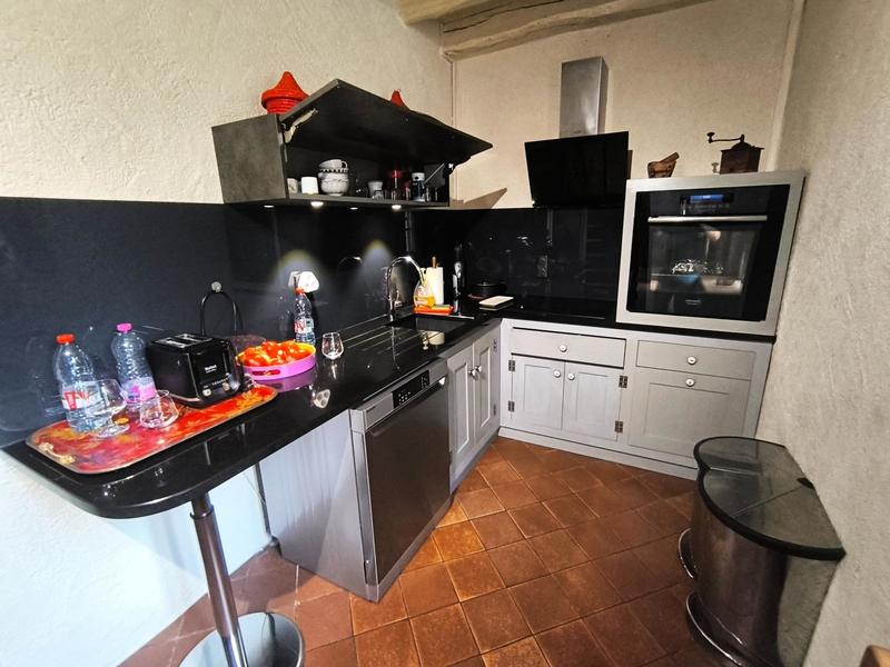 Maison - 180 m² - 7 pièces