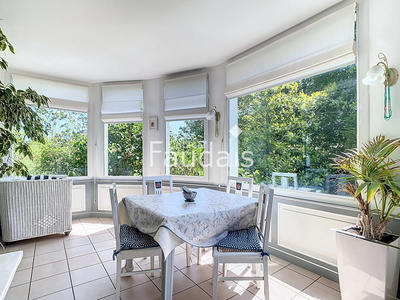 Maison - 115 m² - 8 pièces