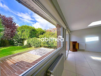 Maison - 182 m² - 6 pièces