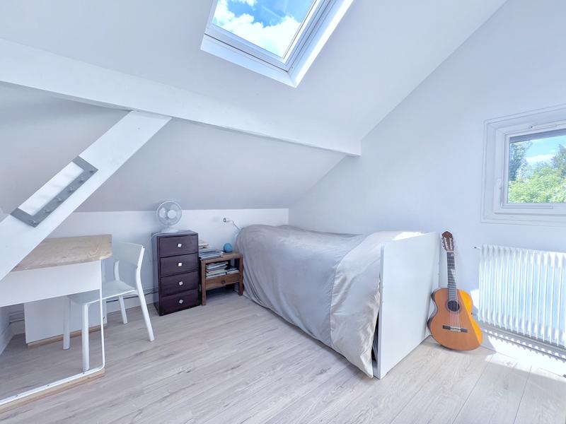 Maison - 171 m² - 8 pièces