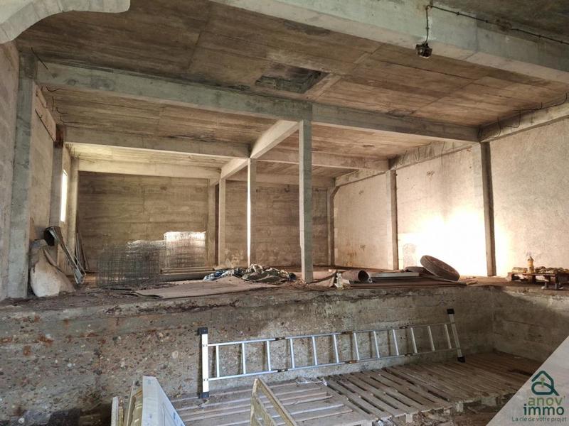 Local commercial - 6 pièces