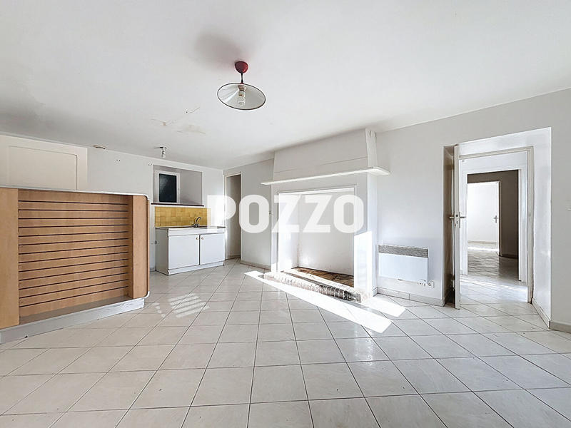 Maison - 105 m² - 5 pièces