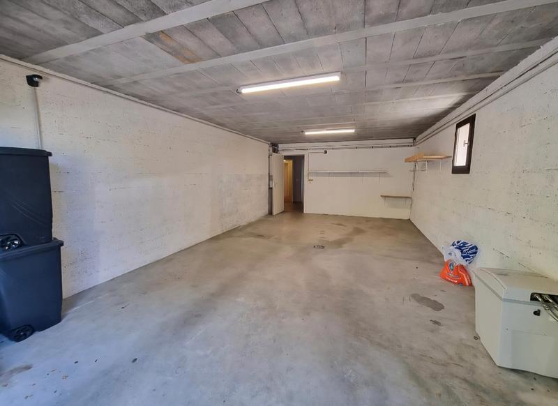 Maison - 257 m² - 9 pièces