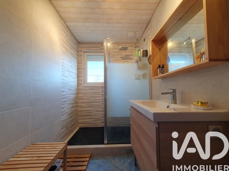 Maison - 93 m² - 4 pièces