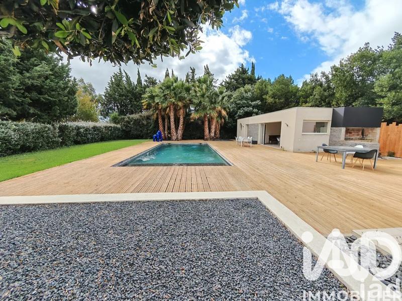 Maison - 225 m² - 5 pièces