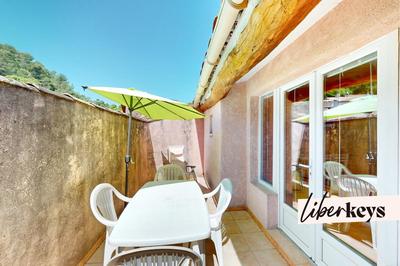 Maison de village - 90 m² - 4 pièces