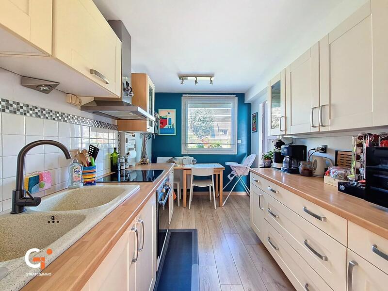 Maison - 100 m² - 5 pièces