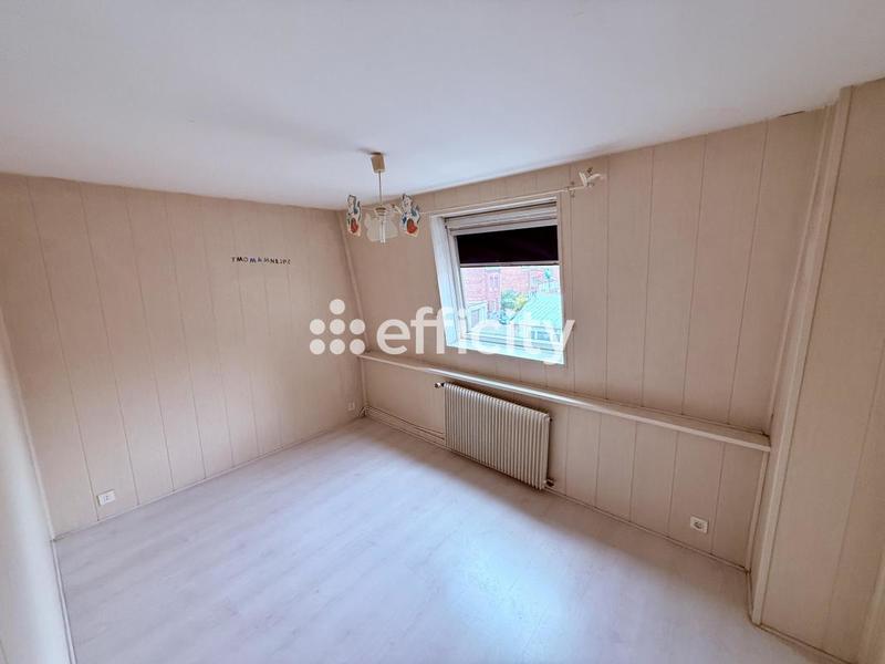 Maison - 100 m² - 6 pièces