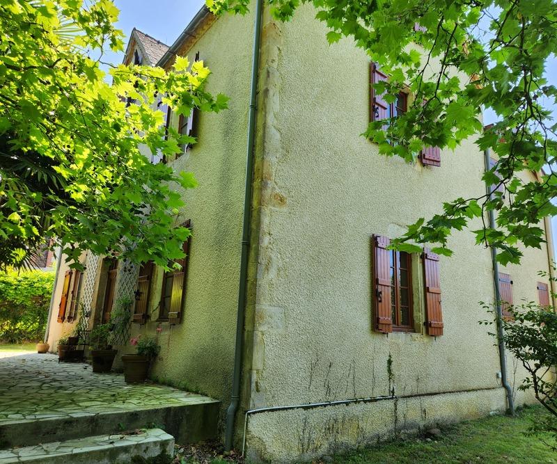 Maison - 188 m² - 6 pièces