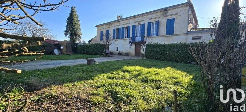 Maison - 260 m² - 7 pièces