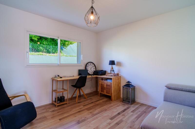 Maison - 182 m² - 7 pièces