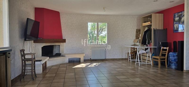 Maison - 182 m² - 5 pièces
