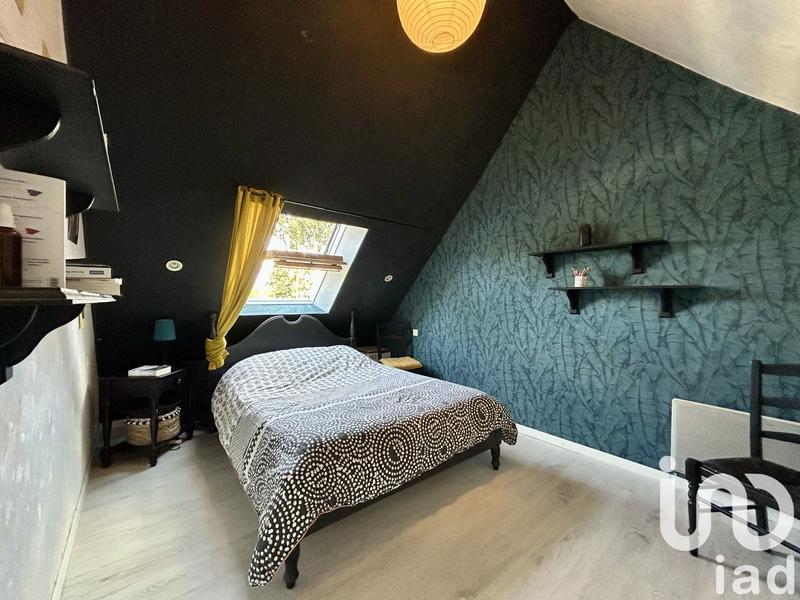 Maison - 182 m² - 6 pièces