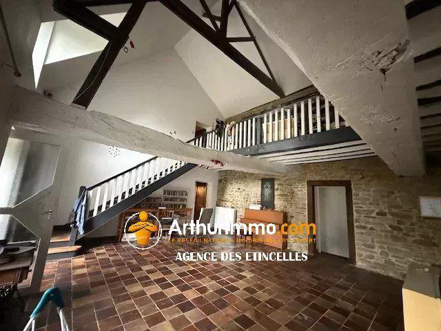 Maison - 200 m² - 6 pièces