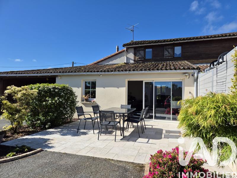 Maison - 186 m² - 6 pièces