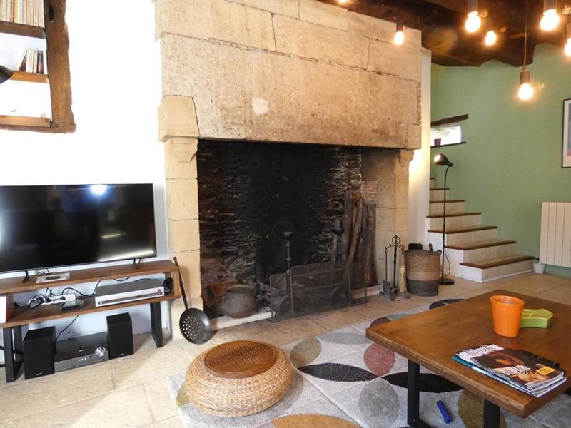 Maison - 260 m² - 6 pièces