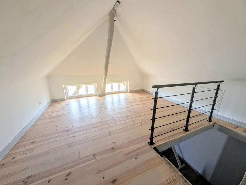 Maison - 204 m² - 6 pièces