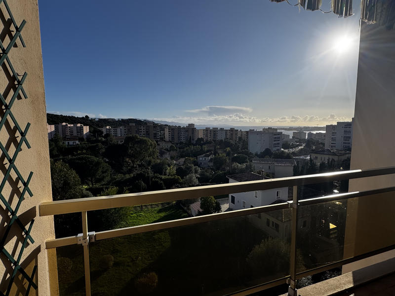 Appartement - 96 m² - 4 pièces